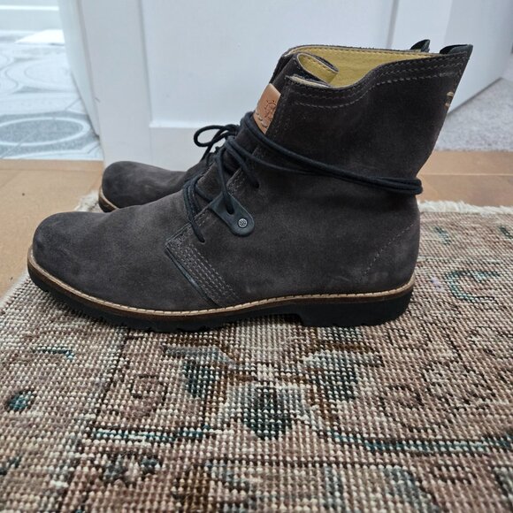 Suede ankle boots, flat, size 10 (euro 42). - Picture 2 of 4